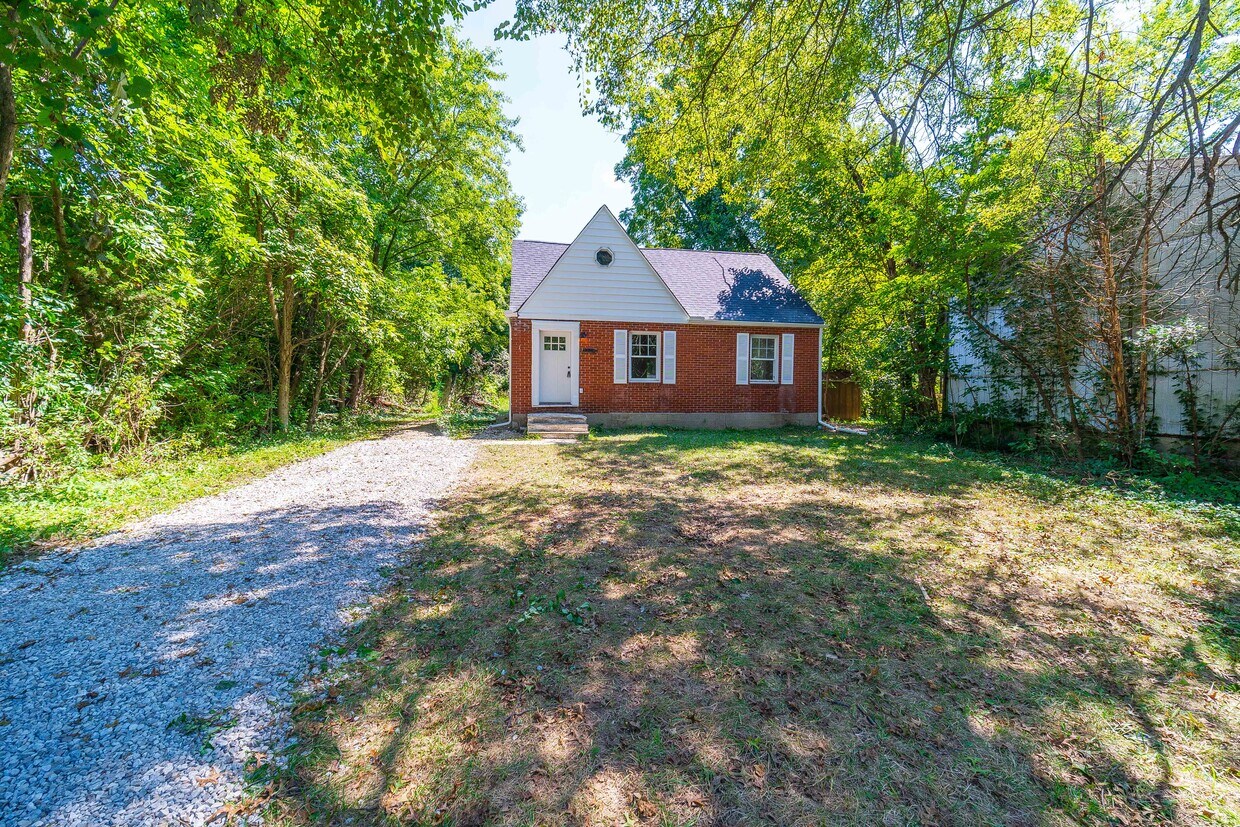 1204 Idlewild Dr, Columbus, OH 43232 House Rental in Columbus, OH