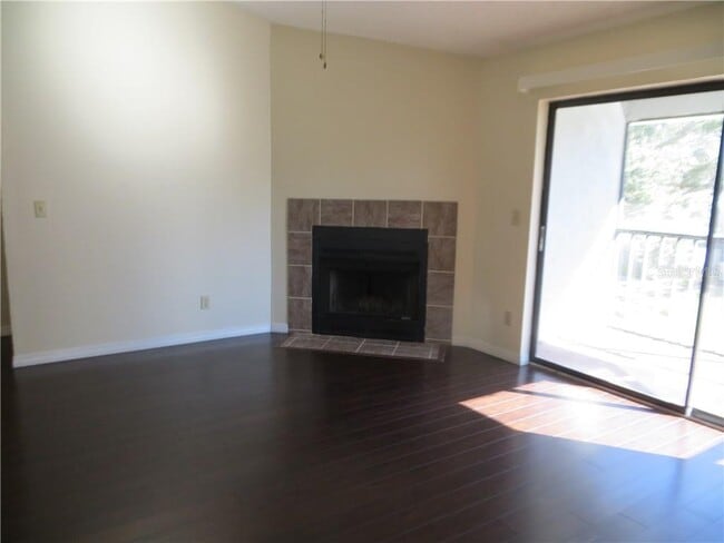 Building Photo - 13307 Whispering Palms Pl SW