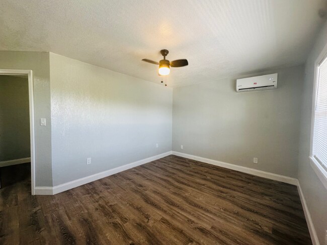 Foto del edificio - 680 22nd Ave S