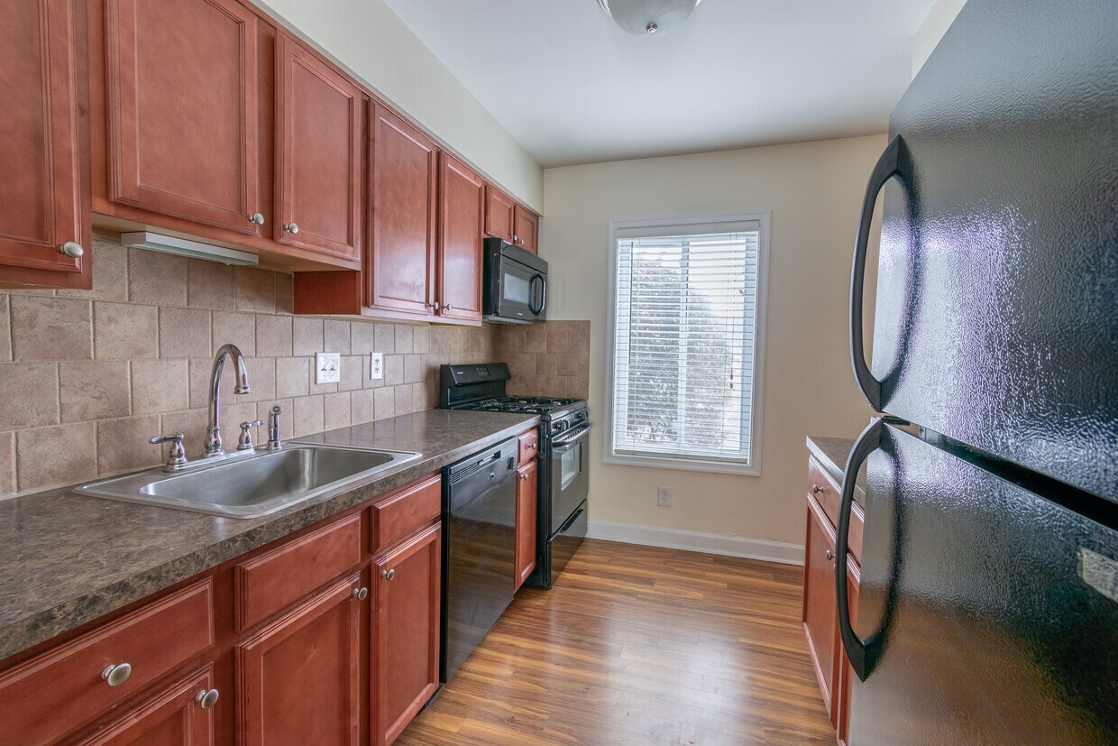 westgate apartments charlottesville va apartments com