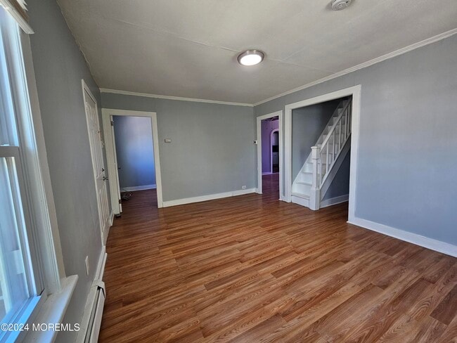 Building Photo - 114 Beachwood Blvd