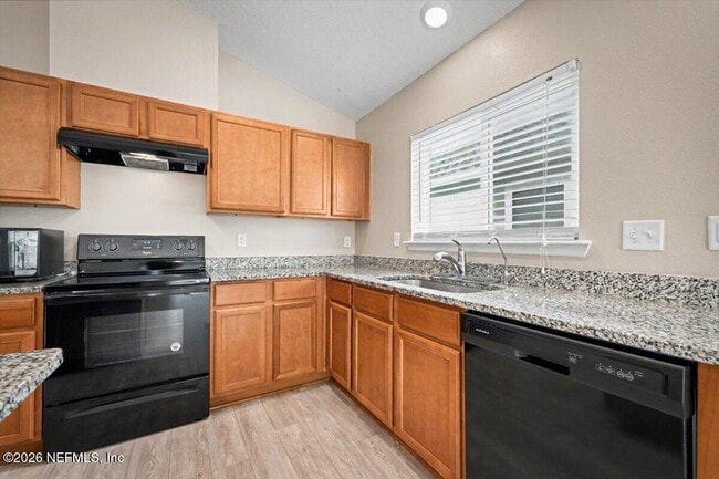 Building Photo - 12360 Golden Bell Dr