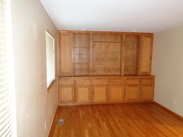 Building Photo - 6293 Brantly Avenue