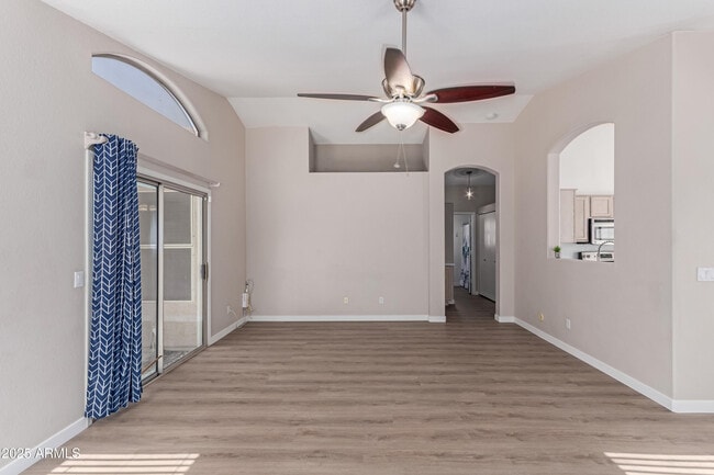 Building Photo - 1058 West Swan Drive