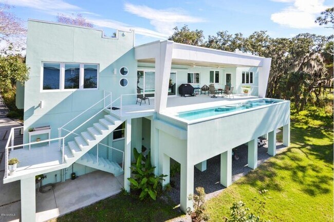 Foto del edificio - 460 Pyber Ln