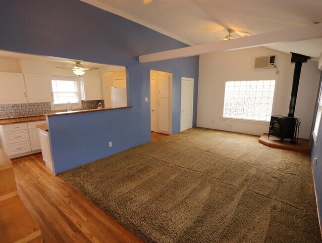 Foto del edificio - 1415 Harold St