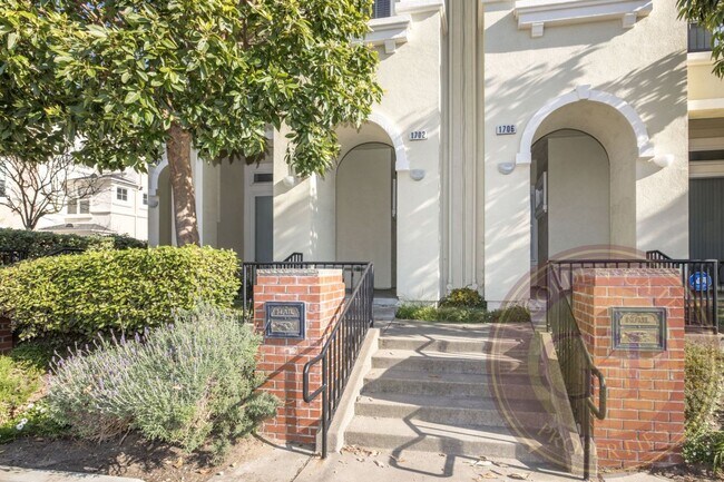 Foto del edificio - Sunset - 3 BR, 3.5 BA Townhouse 2,225 Sq. Ft. - 3D Virtual Tour, 2 Car Garage