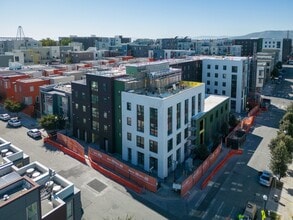 Building Photo - 151 Friedell St