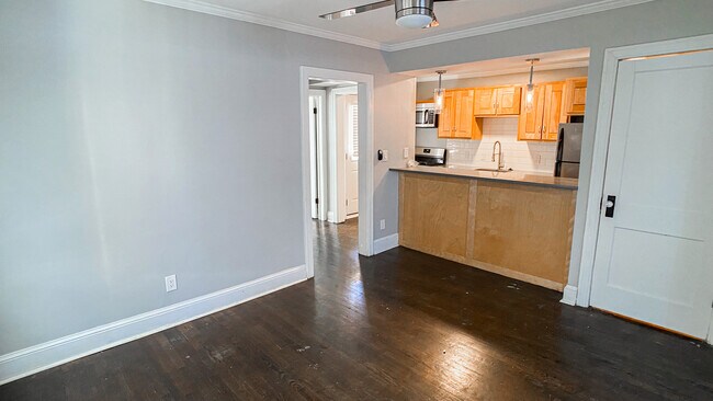 Foto del edificio - 221 E 46th St