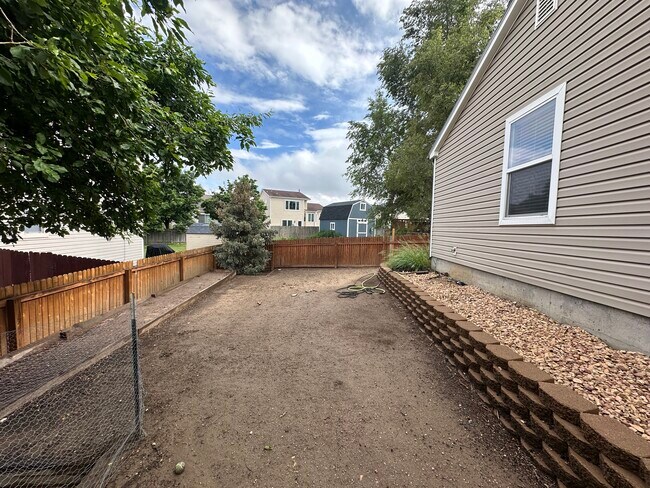 Foto del edificio - 8211 Oakton Ct