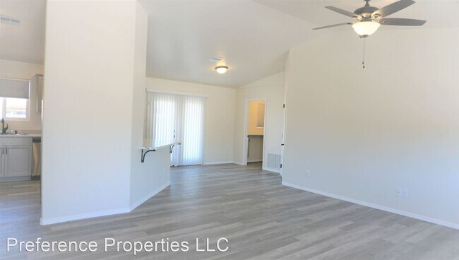 Building Photo - 3 br, 2 bath House - 523 Leonardo Di Vinci