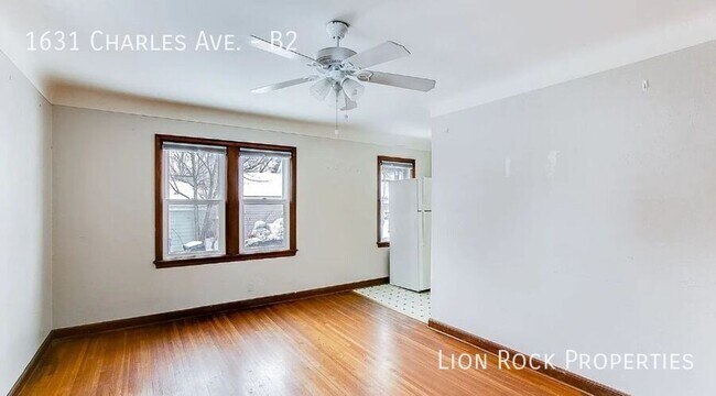 Foto del edificio - 1631 Charles Ave