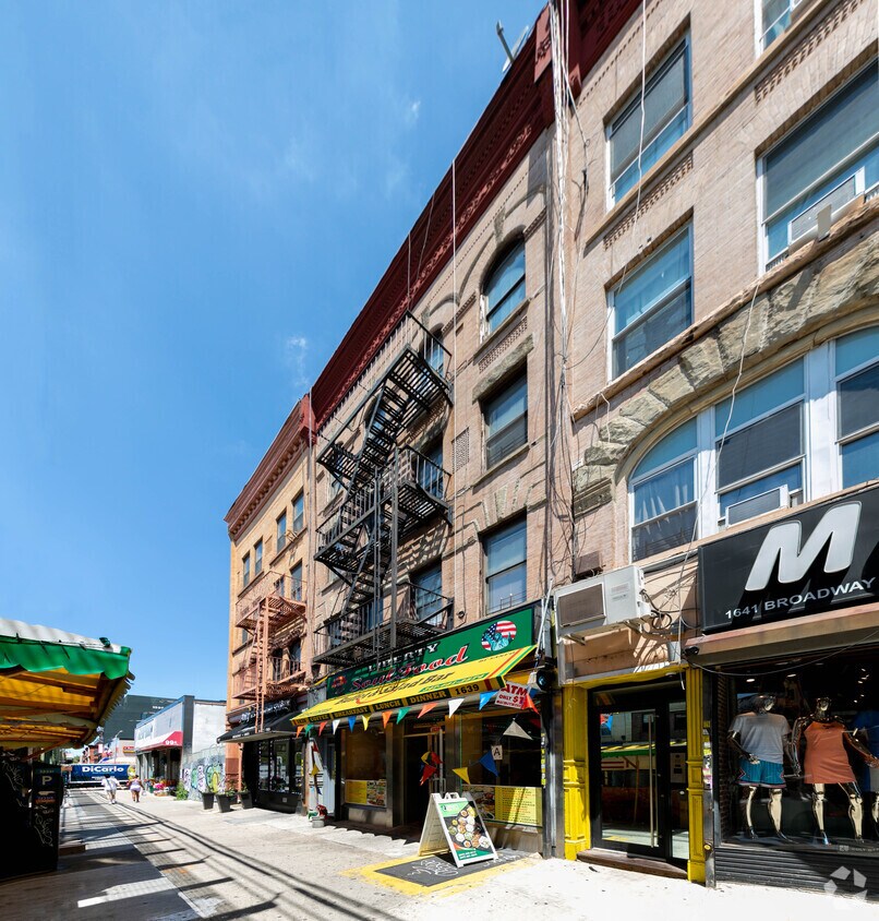 Foto principal - 1639 Broadway