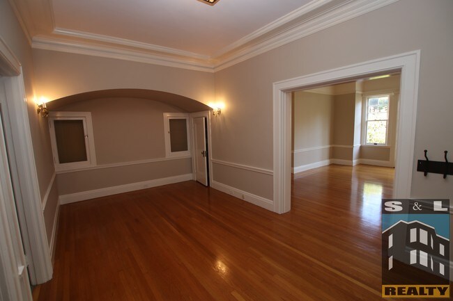 Foto del edificio - 2650 Union St