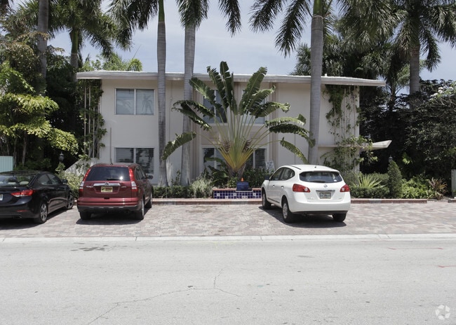 Building Photo - 124 Isle Of Venice Dr