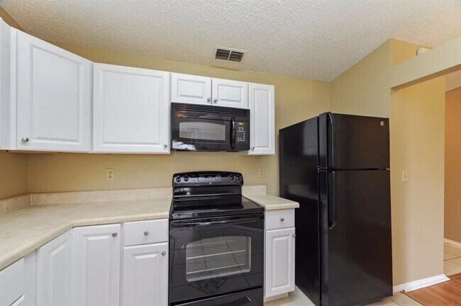 Foto del edificio - 8529 Hunters Fork Loop