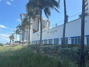 Building Photo - 18911 Collins Ave