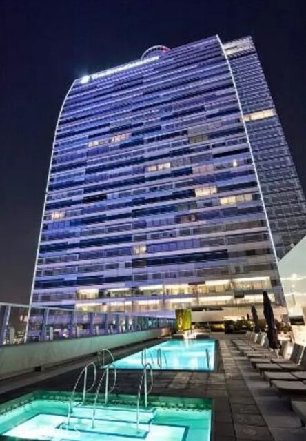 Foto principal - 900 W Olympic Blvd