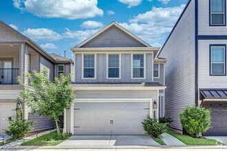 Building Photo - 3418 Avondale Vw Dr