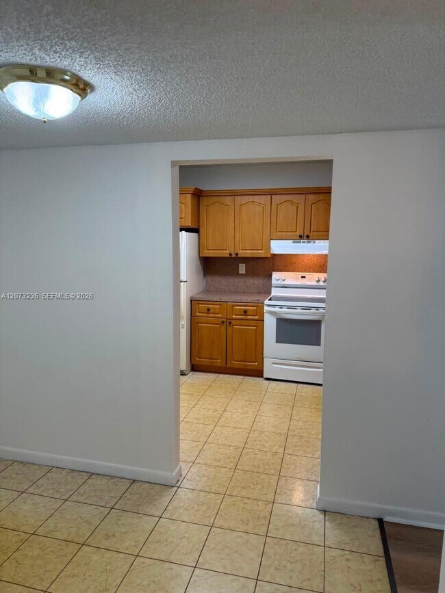 Foto del edificio - 1830 SW 81st Ave