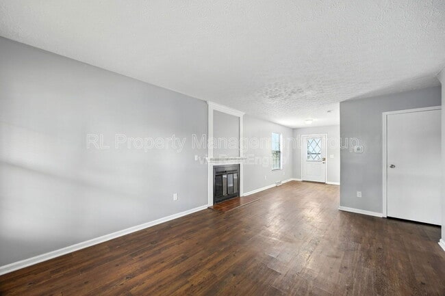 Building Photo - 1094 Farmlane Dr