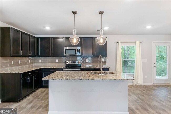 Building Photo - 6426 Beaver Creek Trail