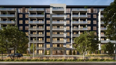 Building Photo - Aurora