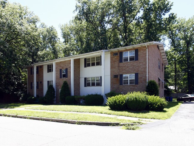 Primary Photo - Monroe Apartments