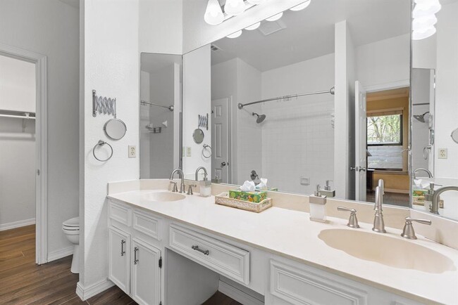 Foto del edificio - 11814 Prairie Hen Ln