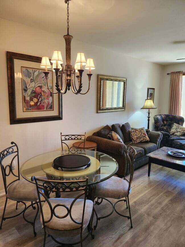 Building Photo - 20260 Estero Gardens Cir