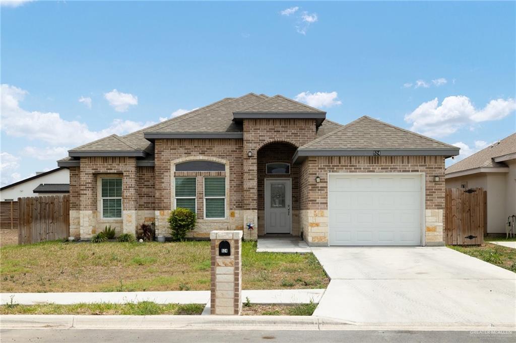 Foto principal - 524 Oak Ridge St