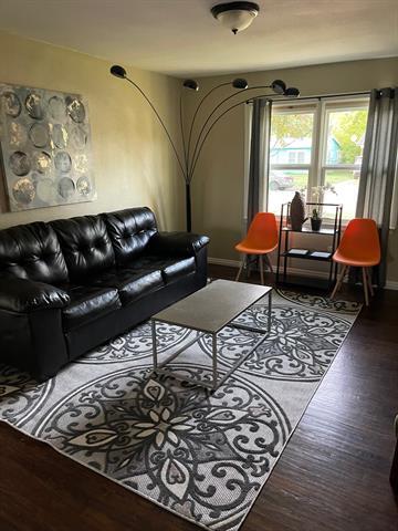 Foto del edificio - 4244 Asbury Ave
