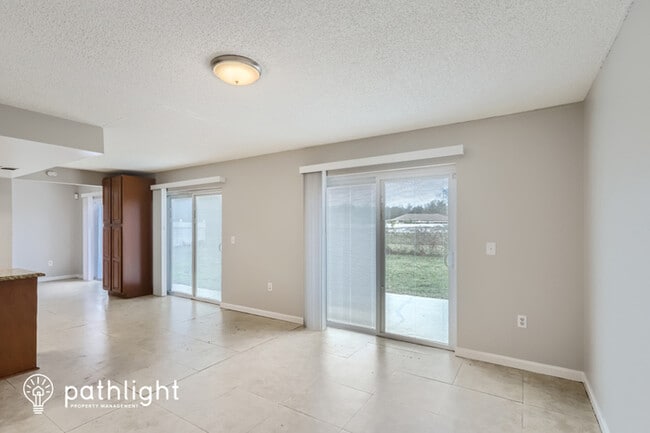 Foto del edificio - 306 Buttonwood Dr, Kissimmee, FL, 34743