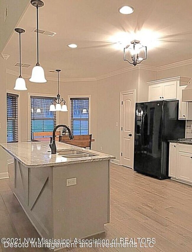 Building Photo - 5 br, 3 bath House - 10307 Cypress Plantation