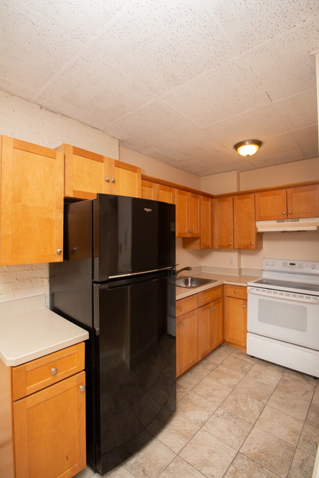 Building Photo - 217 Washington St