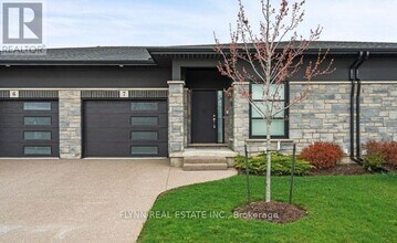 Building Photo - 7138 Parsa St