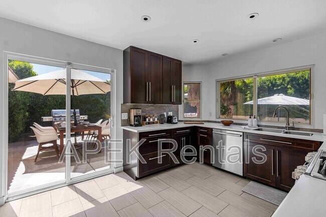 Foto del edificio - 2355 W Nicola Rd