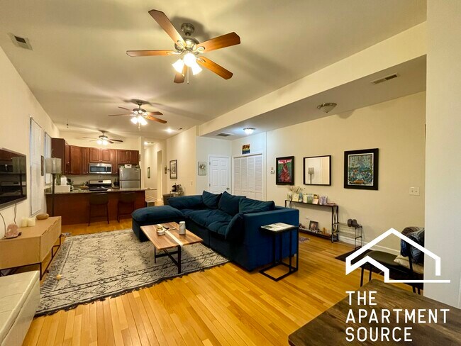Foto del edificio - 2620 W Armitage Ave