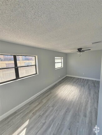 Building Photo - 7732 Balboa St