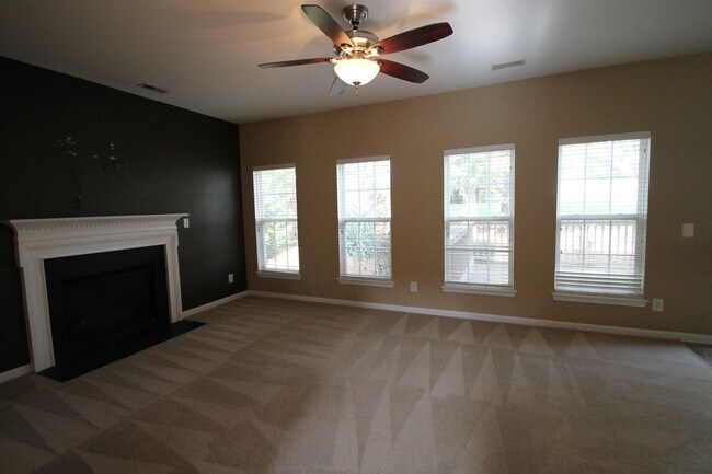 Building Photo - Exclusively Offered by Muse Realty, LLC