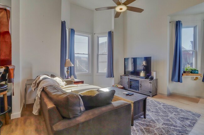 Foto del edificio - 1507 West St