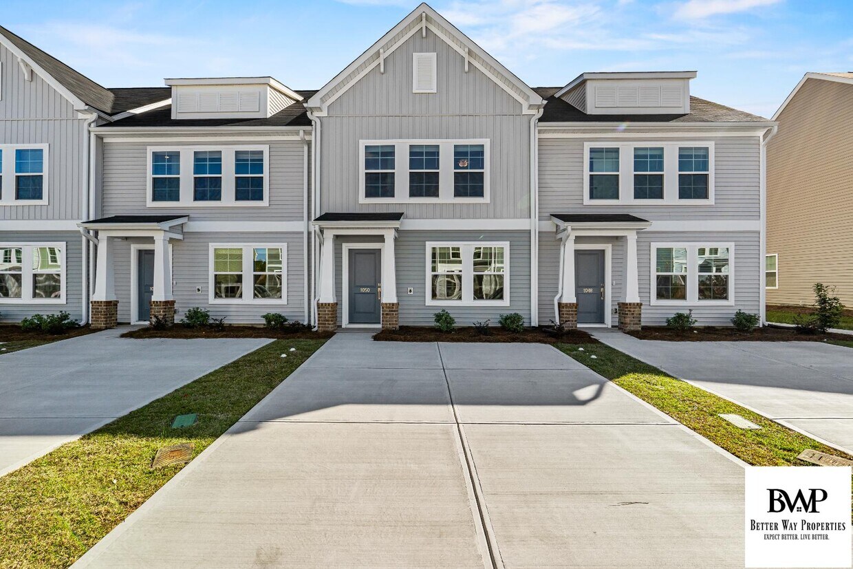 Foto principal - 1050 Astoria Dr