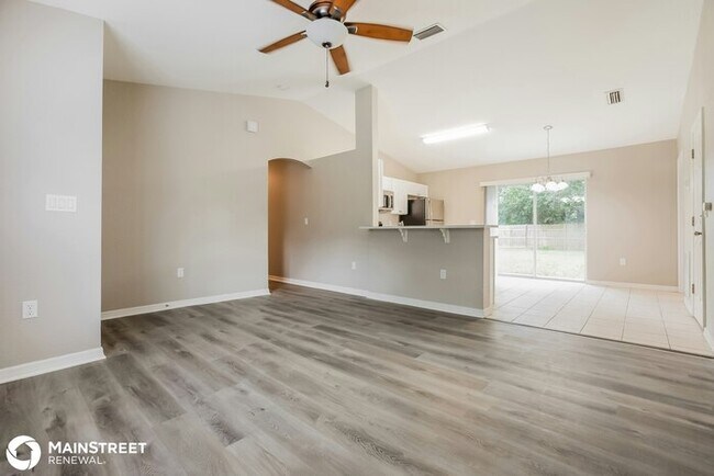 Building Photo - 4585 Bathfeld Rd, north port, FL 34291