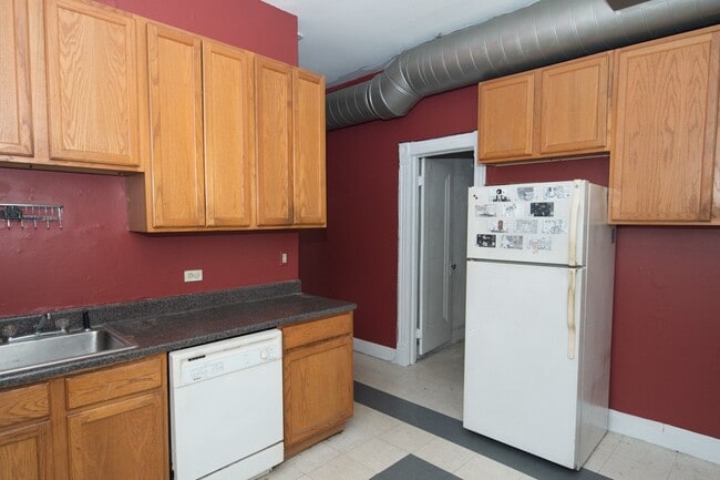 Building Photo - 1056 N Rockwell St