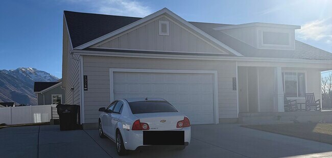 Outside House - 1322 E 750 S