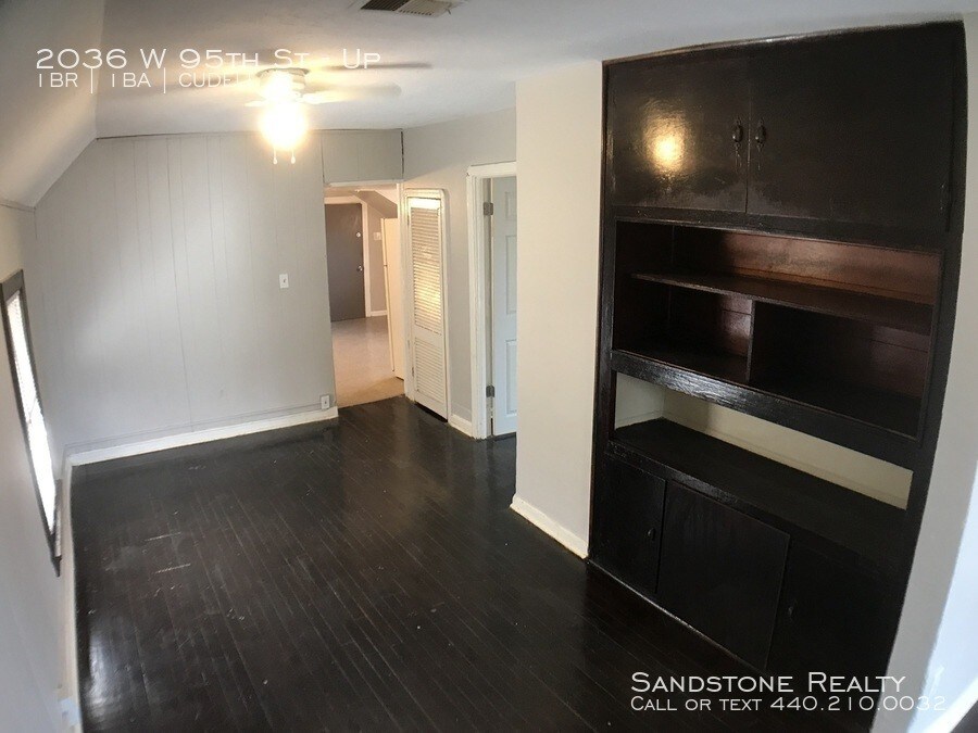 Primary Photo - 2036 W 95th St