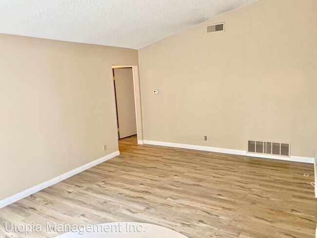 Foto del edificio - 4 br, 2 bath House - 2513 W. Adams St.