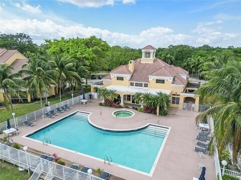 Foto del edificio - 2341 NW 33rd St