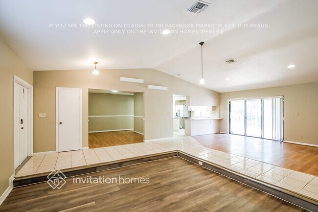 Foto del edificio - 10902 NW 19th St