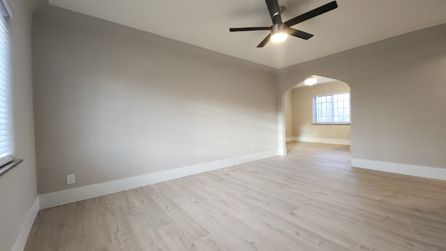 Building Photo - 4720 Donovan Ave